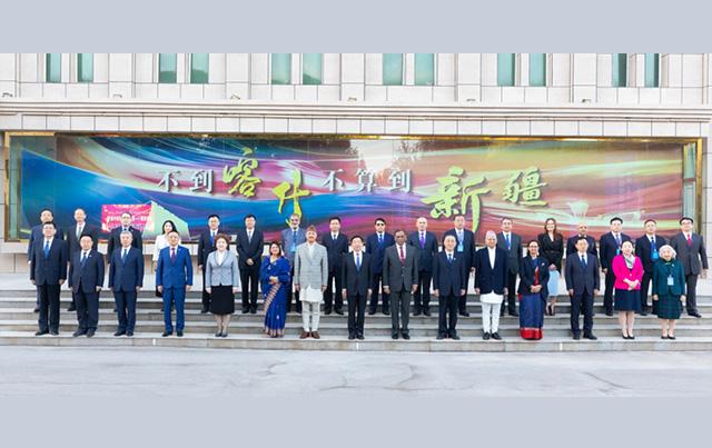 中國（喀什）—中亞南亞法治論壇在新疆喀什舉行 王晨出席并致辭